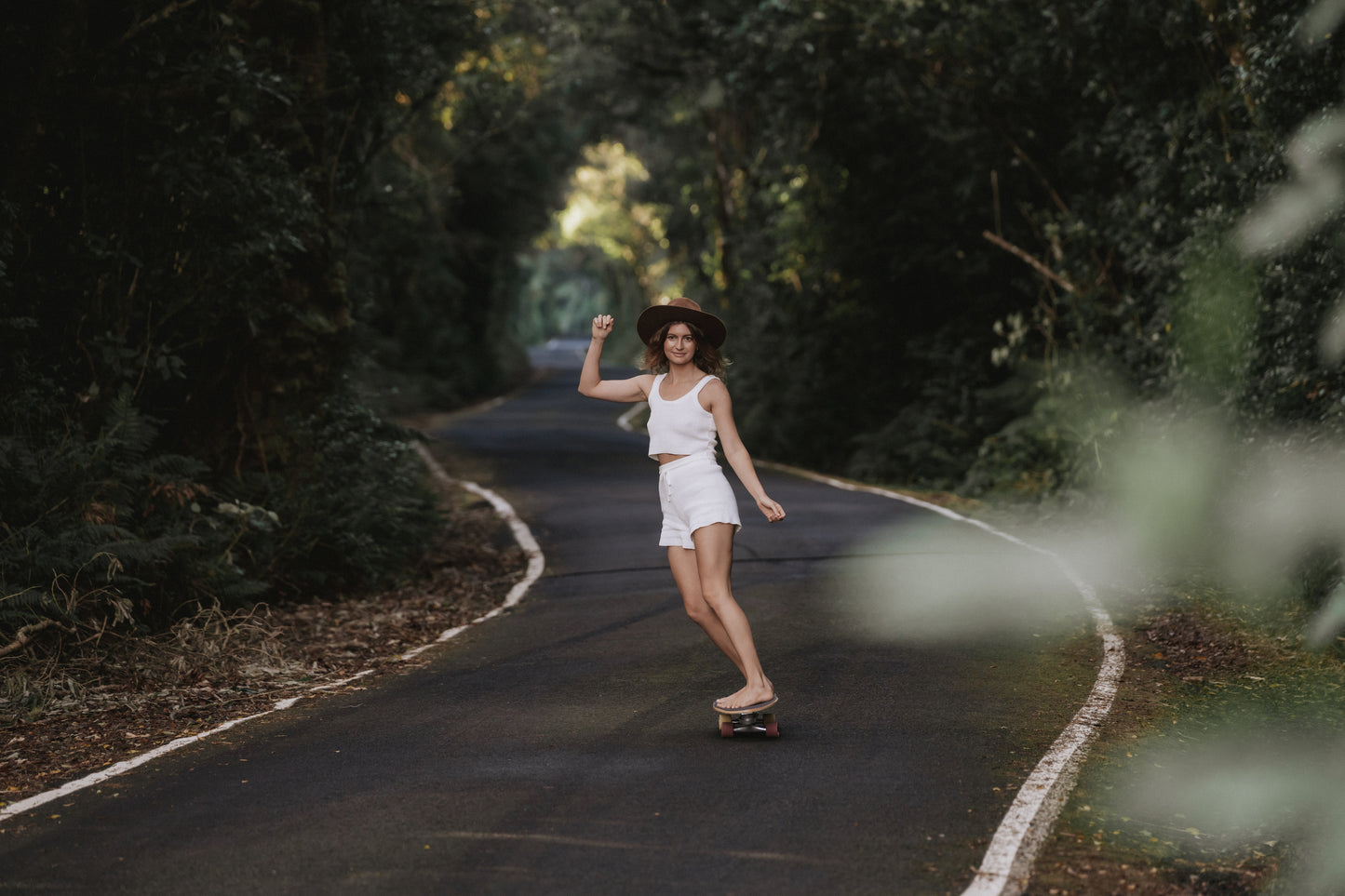 Slowly Golden Pamela Short White
