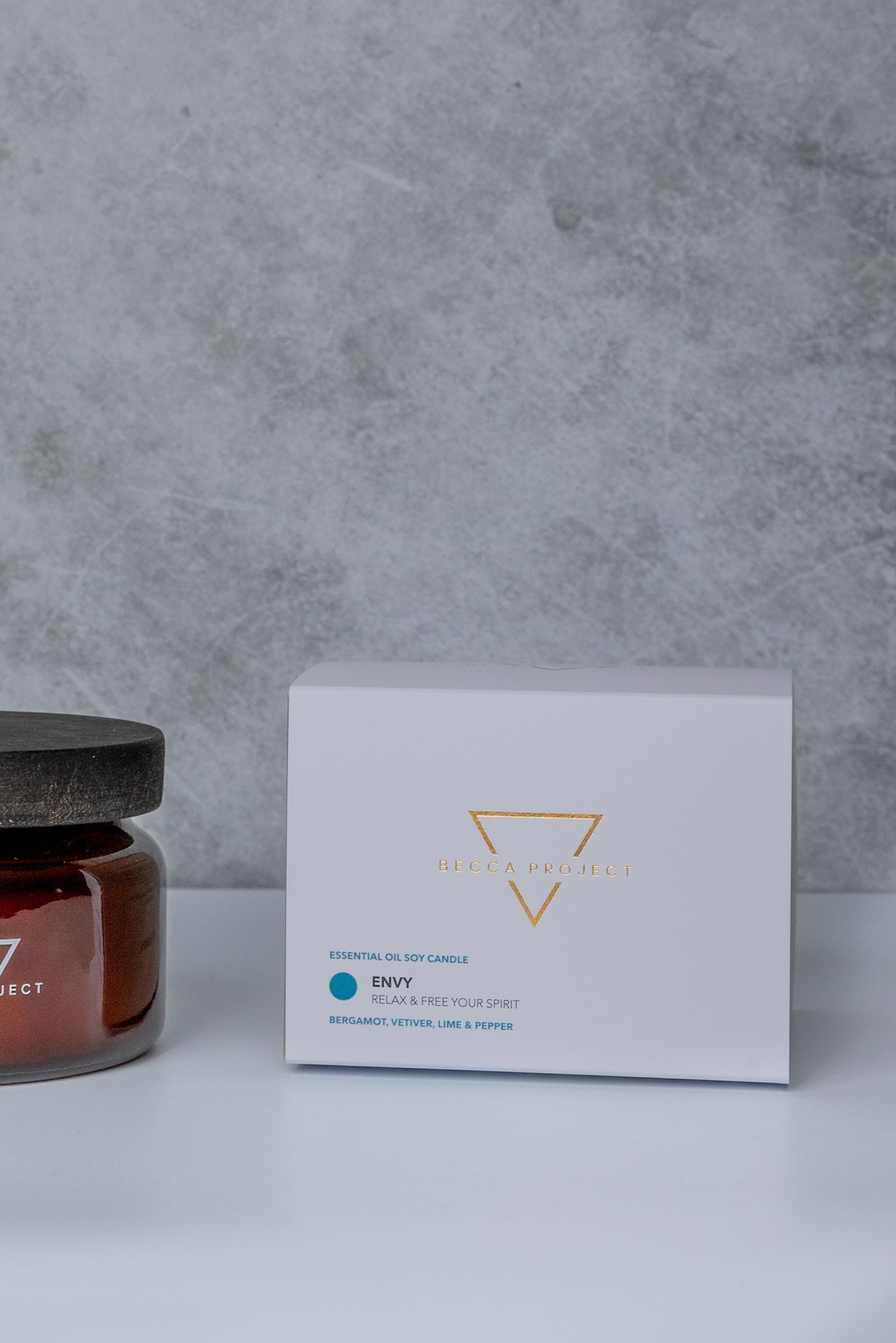 Becca Project Medium Candle - Envy