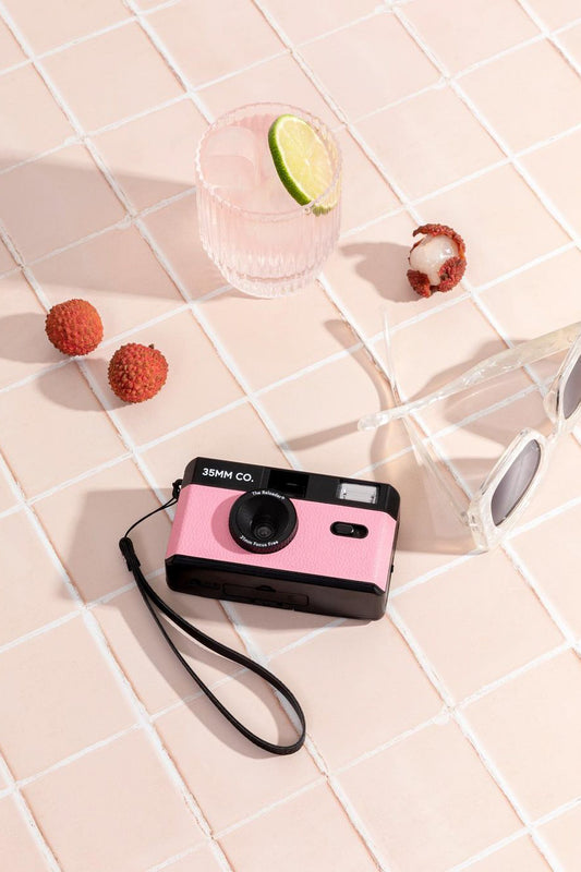 35mm Co The Reloader® Reusable Film Camera Dusty Pink (Pre-Order Arrival Mid Feb)