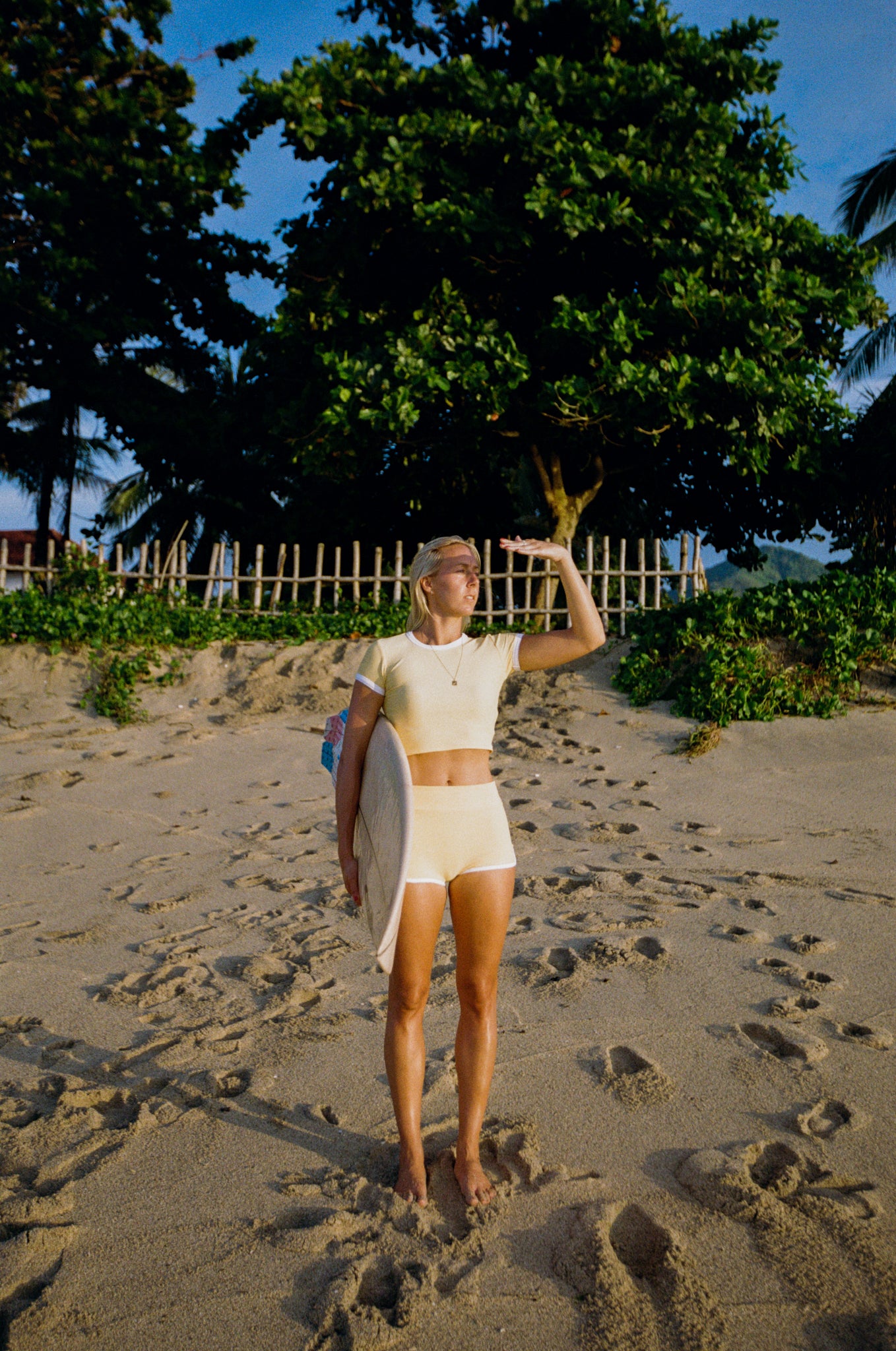 The Unscripted Surf Top Lemon