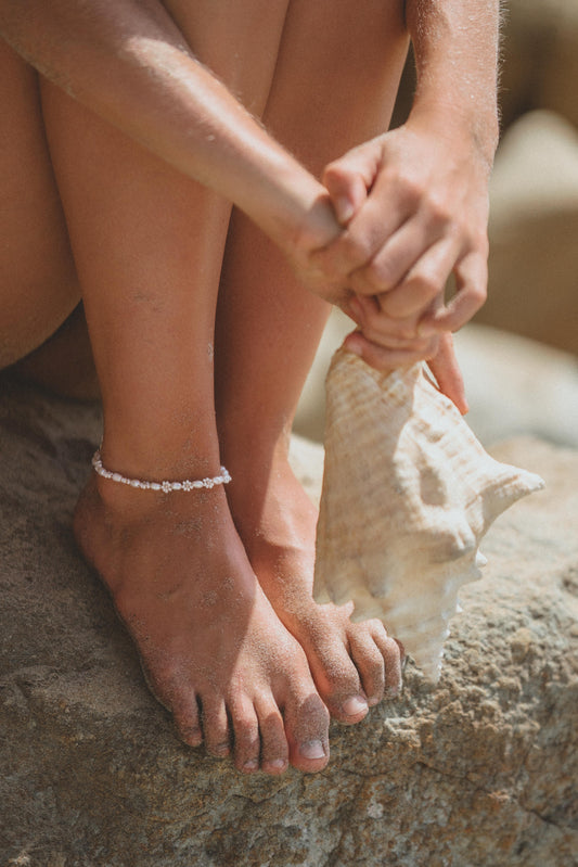 Surf & Stone Daisy Anklet